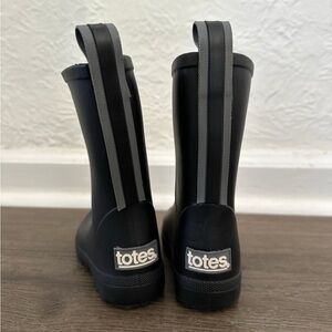 Totes Black Rain Boots